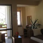 Family Veronika Hotel 2*
