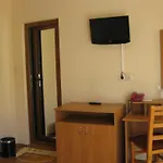 Family Veronika Hotel 2*