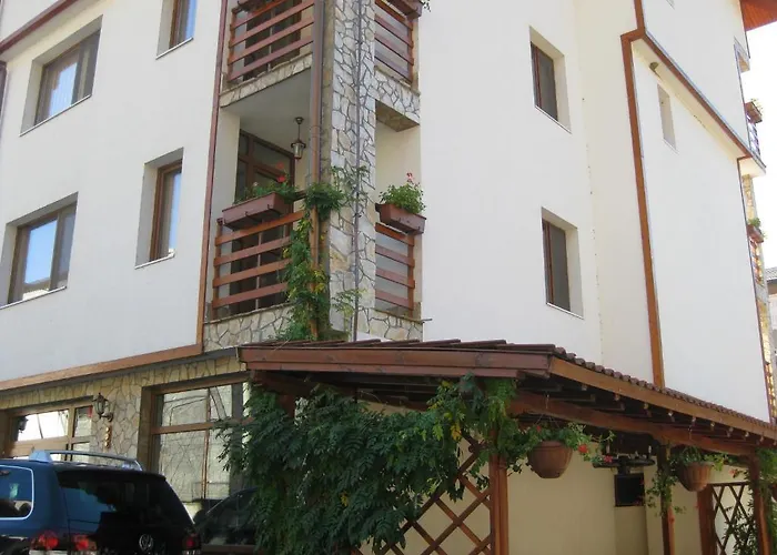 Hotel Family Veronika 2*