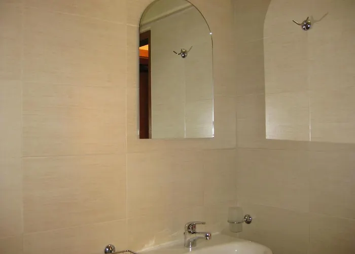 Hotel Family Veronika 2*